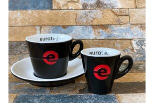 Černé šálky Lilium Nero