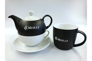 Porcelánové konvice a hrnky