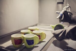 Výroba reklamních hrnků MUGS