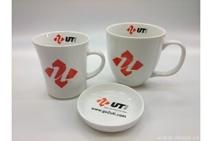 Firemní porcelánové hrnky a šálky