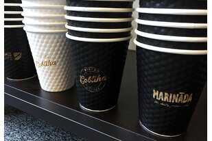 Kelímky na kávu Starcups s dotiskem loga